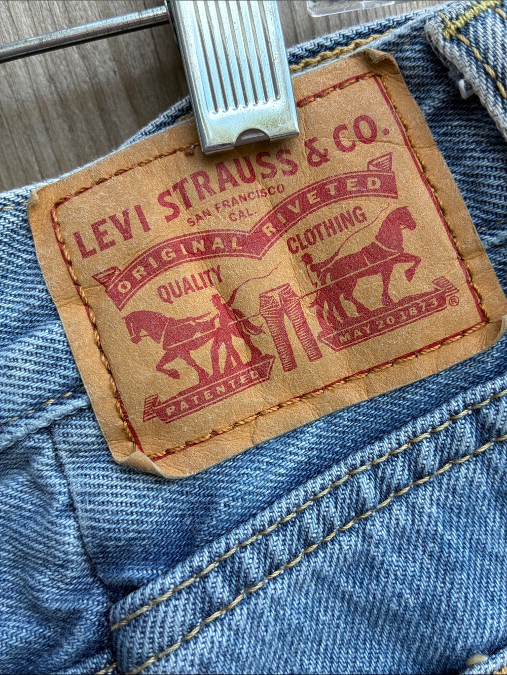 Levi’s Baggy Jeans - Picture 4 of 6